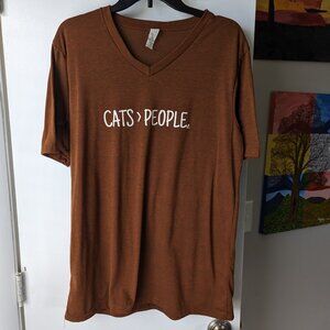 Cat Lady Cats > People Brown Rustic T Shirt V Neck Size Large